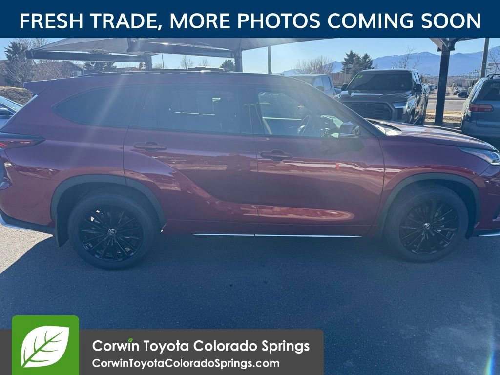 Used 2026 Toyota Highlander XSE image 8