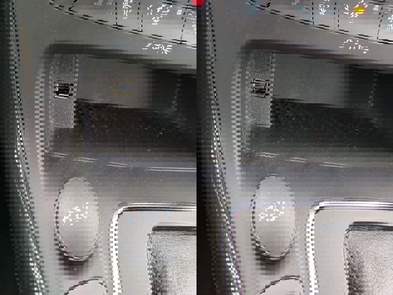 Used 2018 Ford Focus Titanium image 30