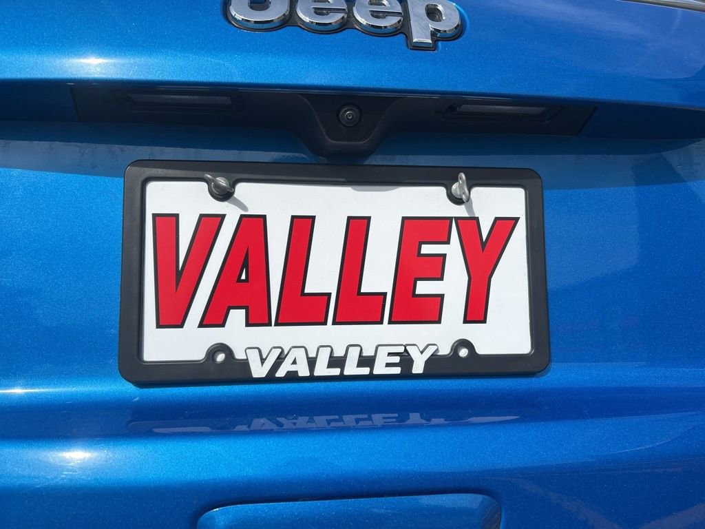 Used 2024 Jeep Compass Limited AWD/4WD image 7