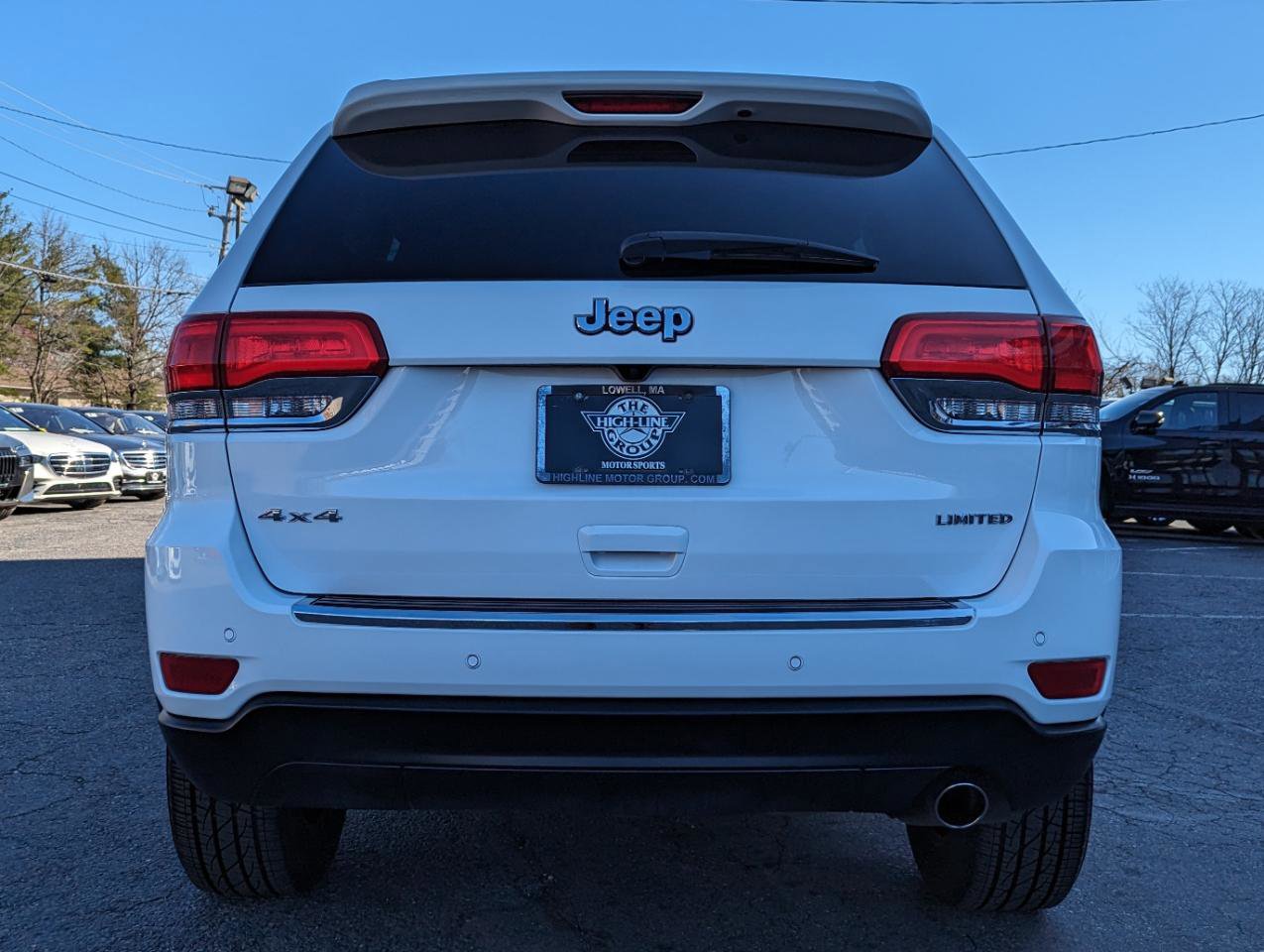 Used 2019 Jeep Grand Cherokee Limited AWD/4WD image 9