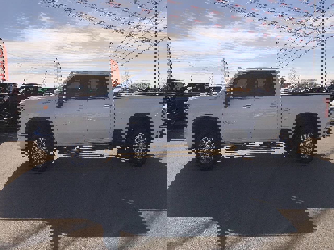 Used 2021 Chevrolet Silverado 2500 High Country w/ Z71 Off-Road Package image 3