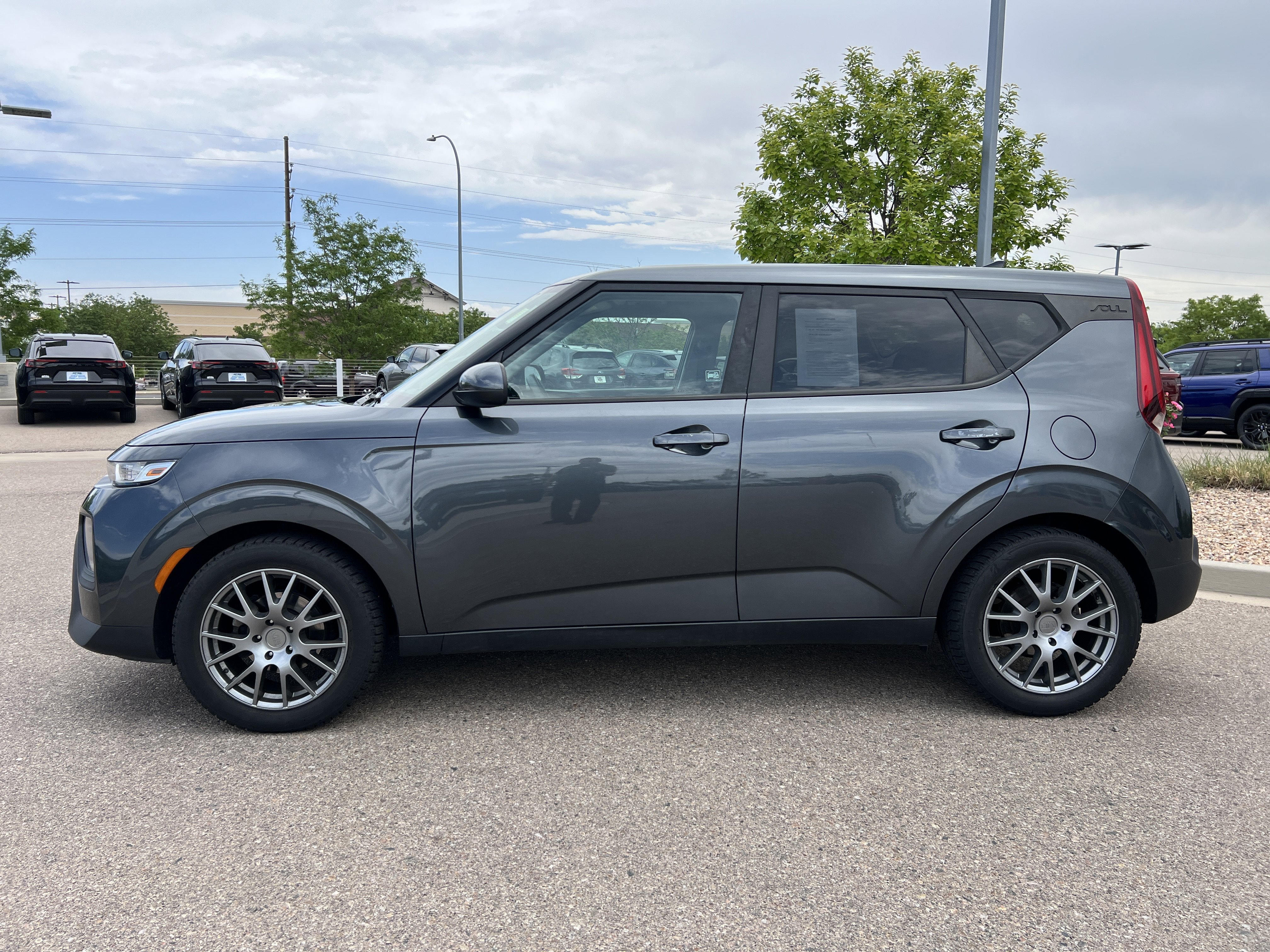 Used 2021 Kia Soul S FWD image 13