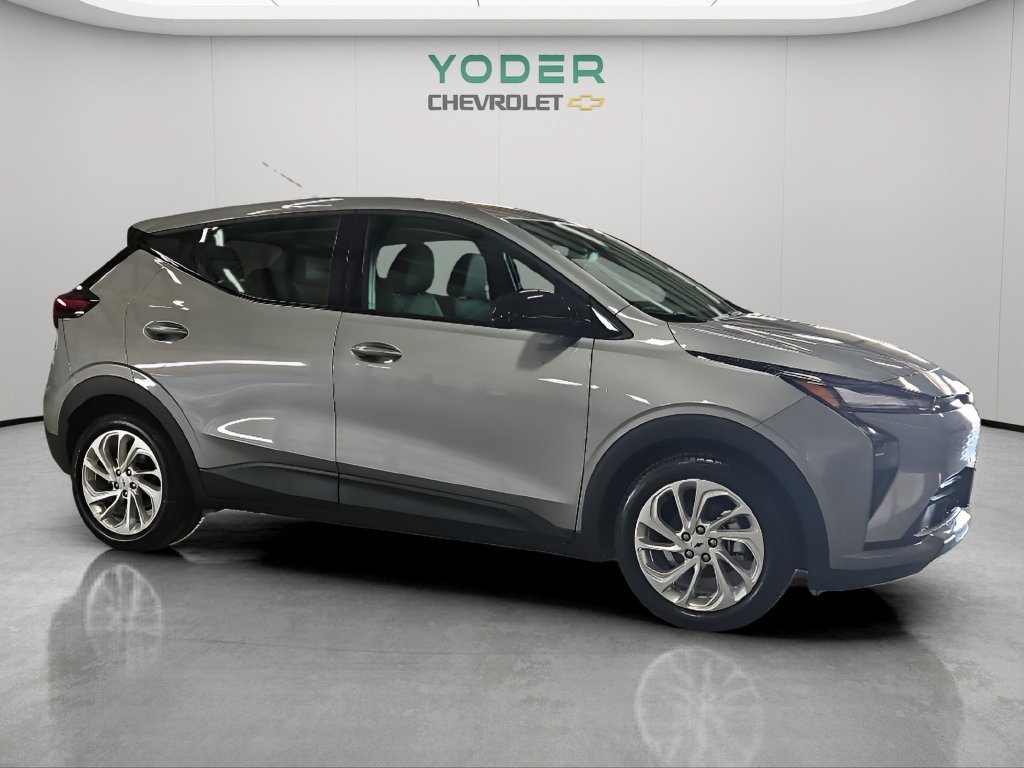 New 2027 Chevrolet Bolt LT w/ Comfort Package FWD image 3