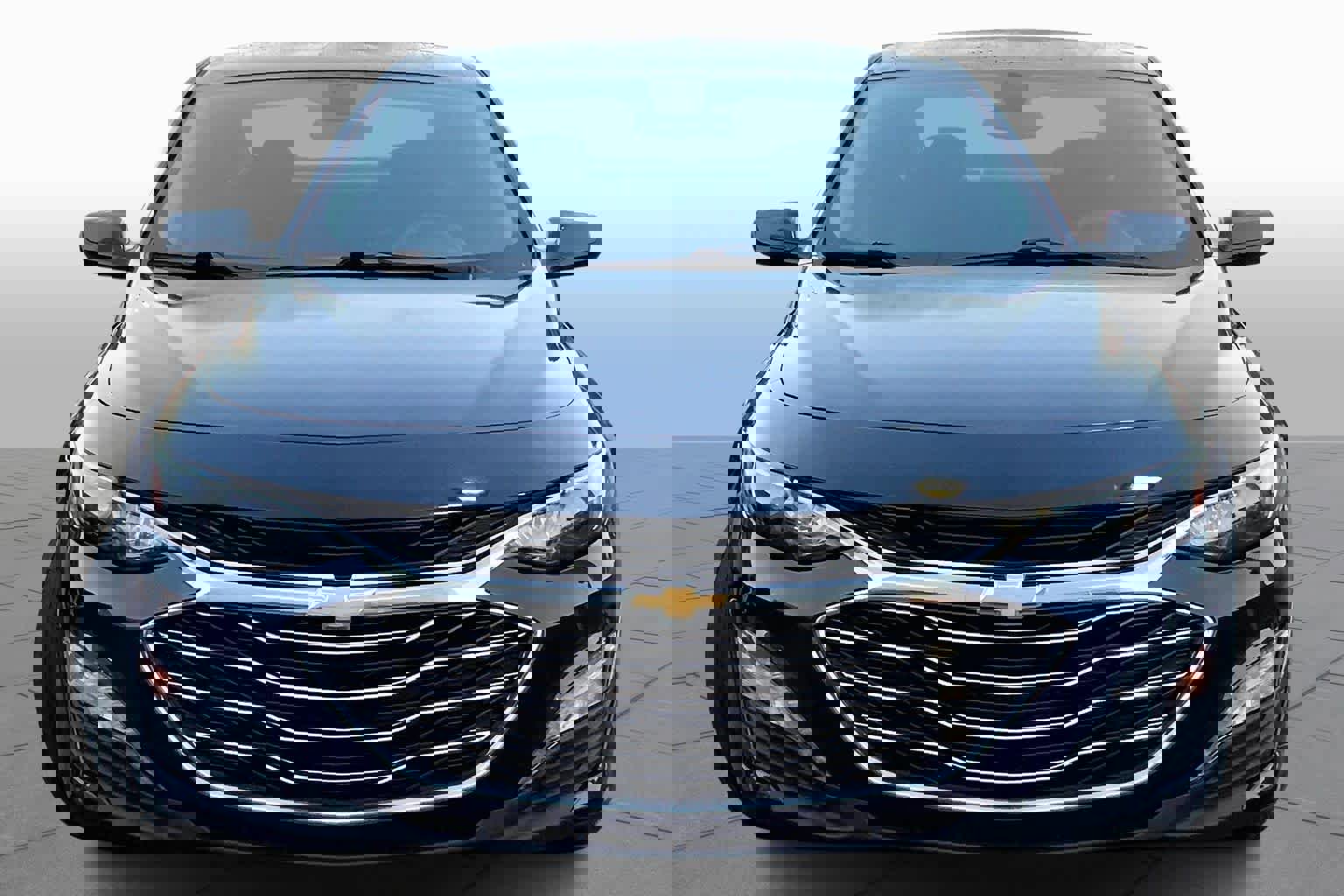 Used 2022 Chevrolet Malibu LT image 4