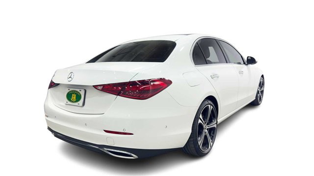 Used 2023 Mercedes-Benz C 300 Sedan image 4