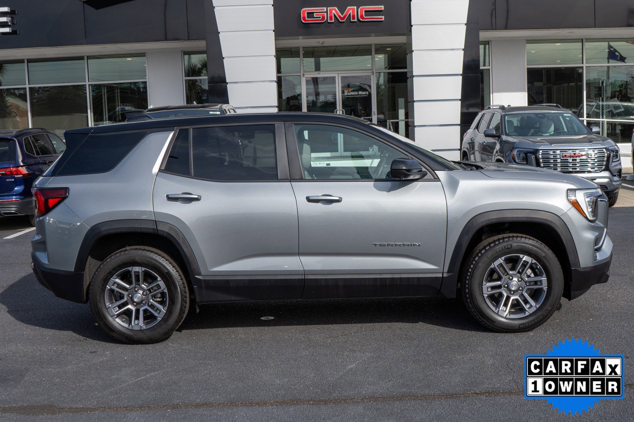 Certified 2025 GMC Terrain Elevation w/ Technology Package II image 2