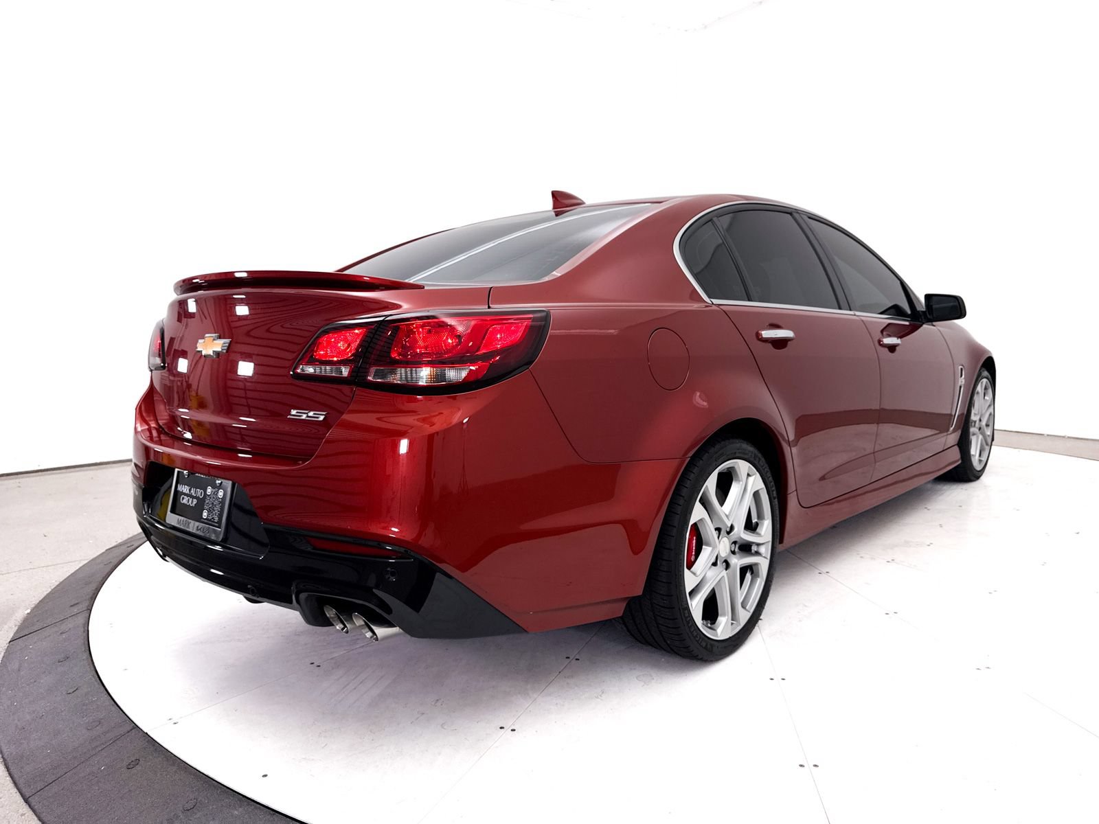 Used 2016 Chevrolet SS RWD image 22