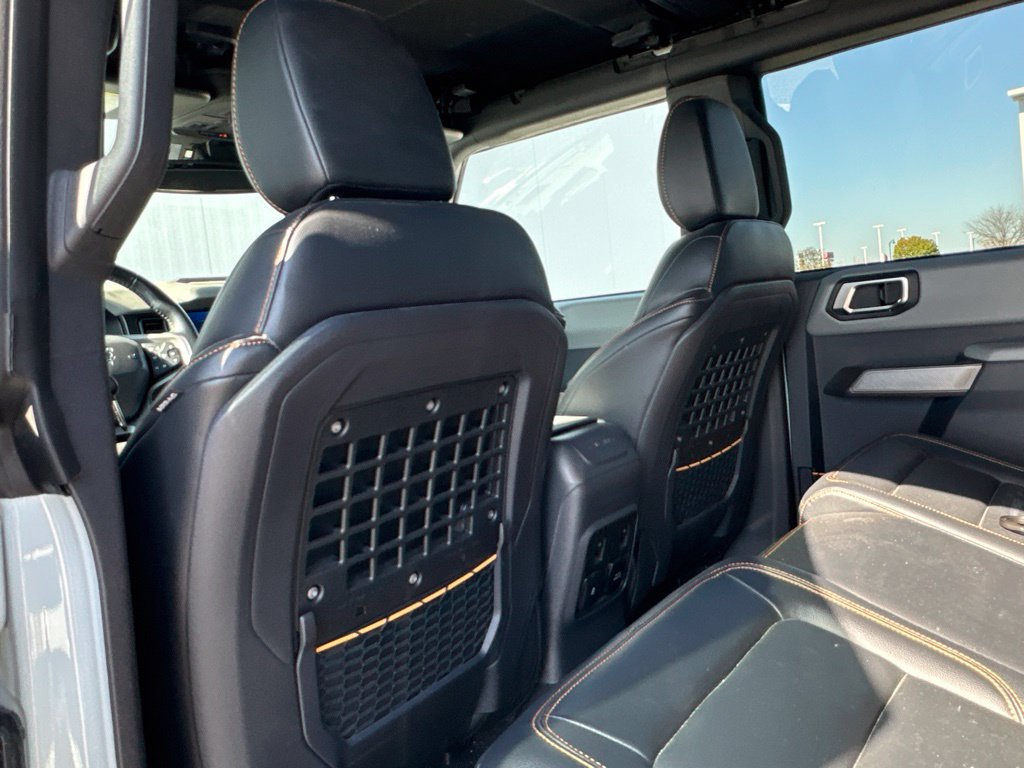 Certified 2023 Ford Bronco Badlands w/ Sasquatch Package AWD/4WD image 19