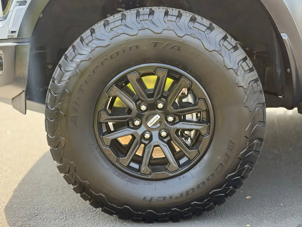 Used 2025 Ford F150 Raptor AWD/4WD image 9