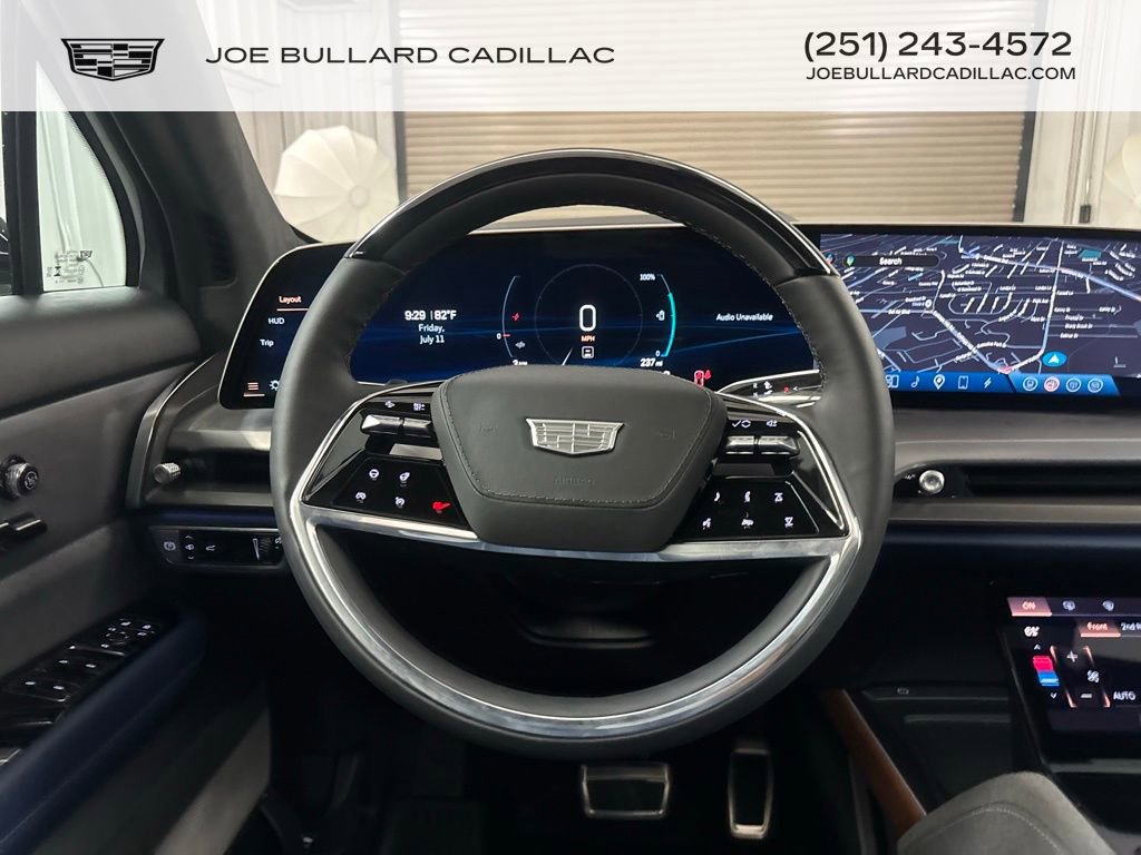 New 2026 Cadillac Vistiq Premium Luxury w/ LPO, Floor Liner Package image 40