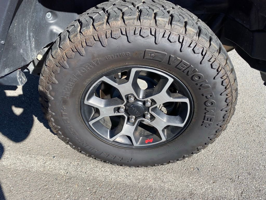 Used 2021 Jeep Wrangler Unlimited Rubicon image 30