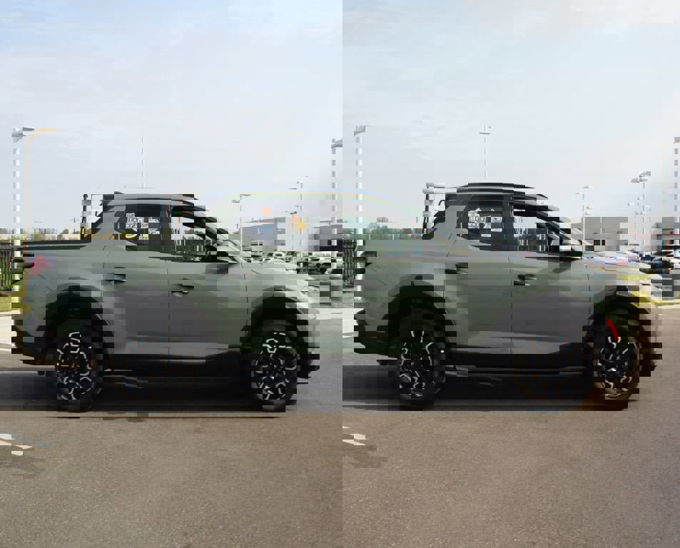 Used 2024 Hyundai Santa Cruz SEL w/ Activity Package image 20