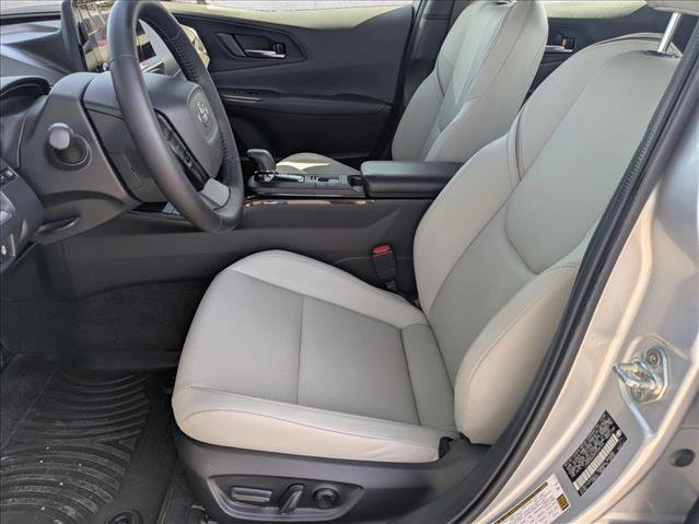 Used 2024 Toyota Prius XLE FWD image 15