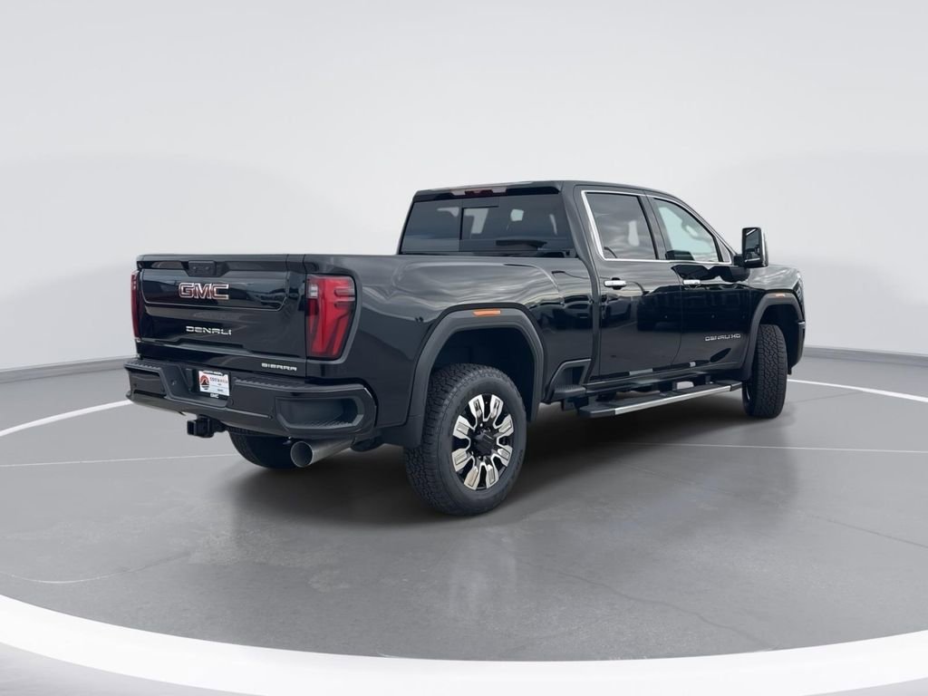 New 2026 GMC Sierra 3500 Denali AWD/4WD image 3
