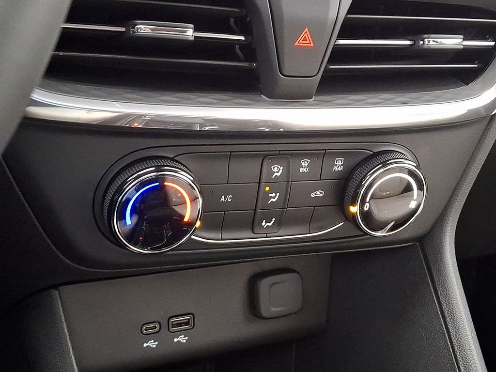 New 2026 Buick Encore GX Preferred image 11