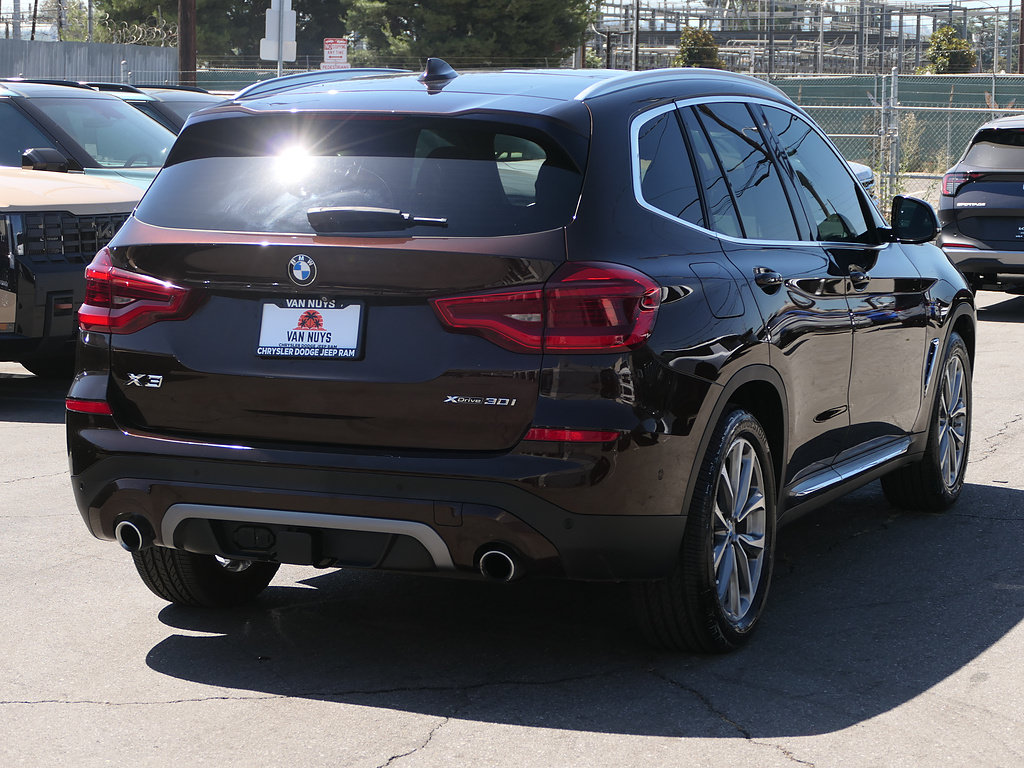 Used 2019 BMW X3 xDrive30i w/ Executive Package AWD/4WD image 3