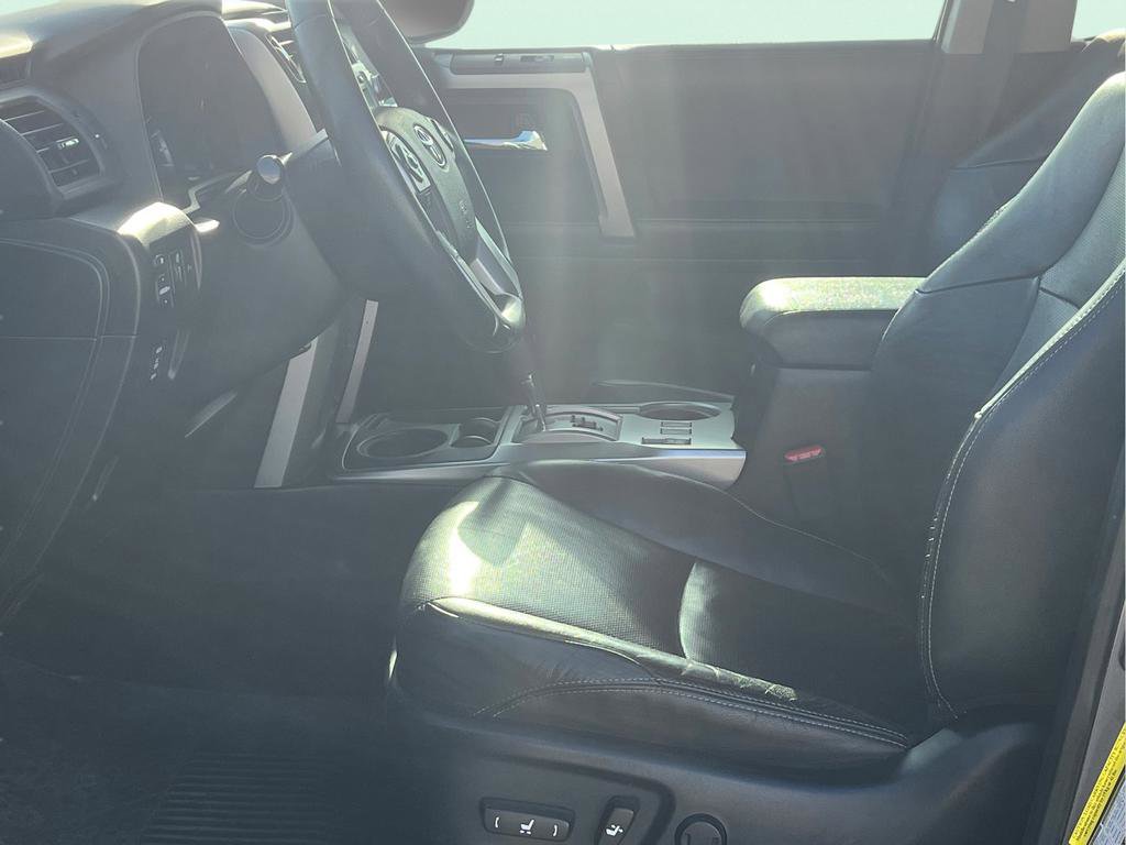 Used 2018 Toyota 4Runner Limited RWD image 14