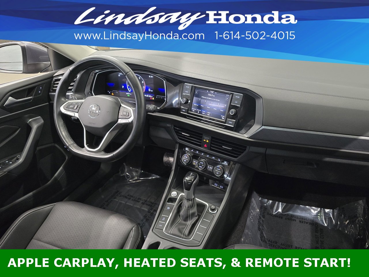 Used 2023 Volkswagen Jetta SE w/ Panoramic Sunroof Package image 10