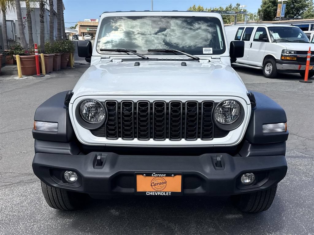 Used 2025 Jeep Wrangler Unlimited Sport AWD/4WD image 8