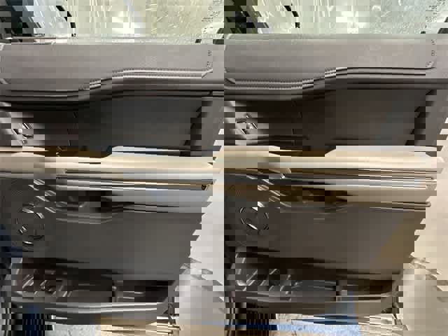 Used 2018 Ford Expedition XLT w/ Equipment Group 202A image 23