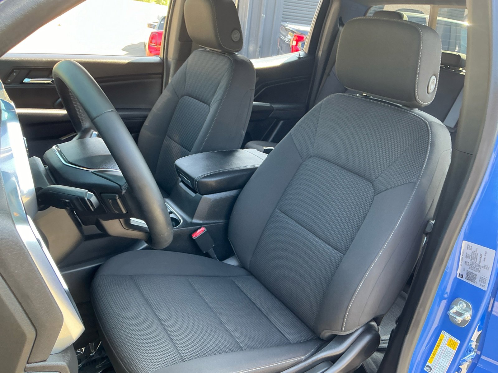 Used 2025 GMC Canyon Elevation w/ Convenience Package image 18