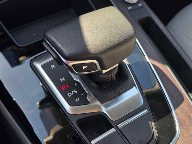 Used 2023 Audi Q5 2.0T Premium Plus w/ Premium Plus Package AWD/4WD image 36