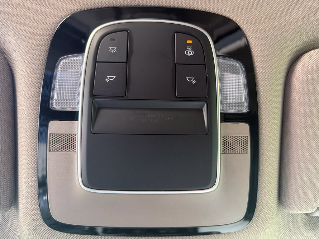 Used 2023 Hyundai Santa Fe SE w/ Cargo Package AWD/4WD image 20