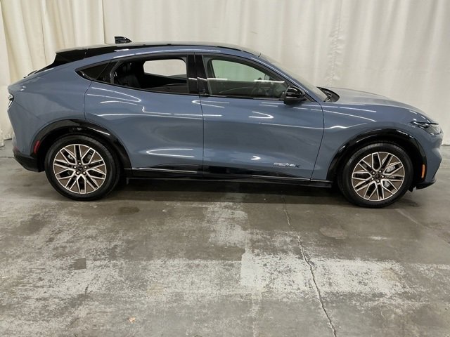 Used 2024 Ford Mustang Mach-E Premium image 2