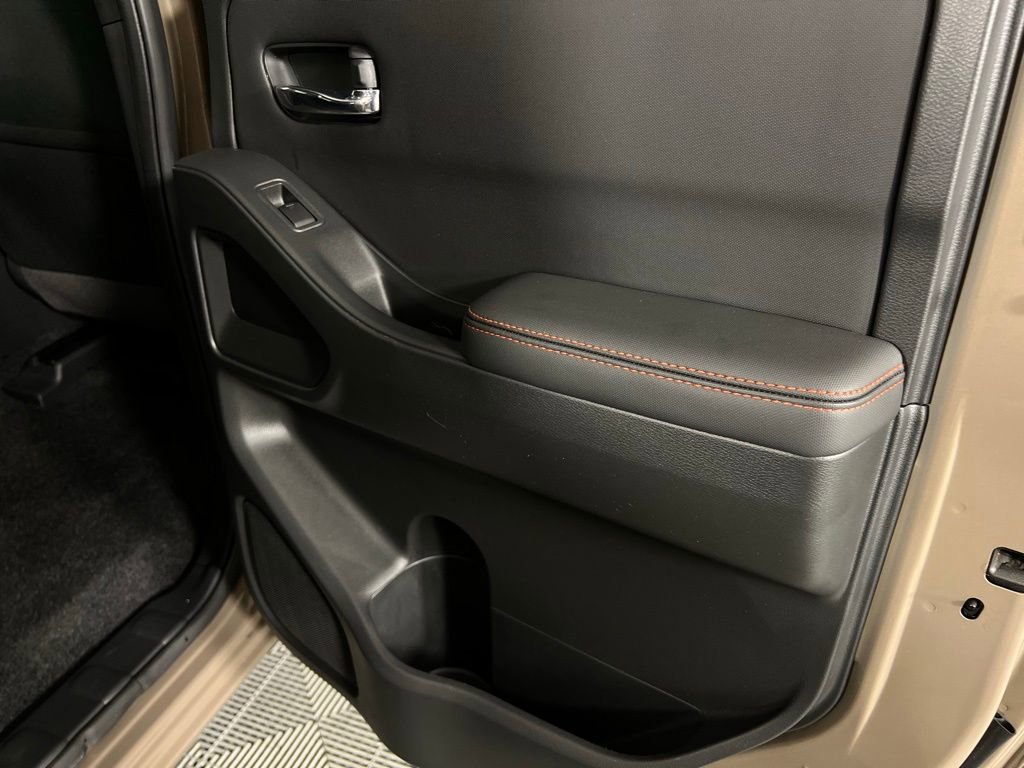 Used 2024 Nissan Frontier Pro-X w/ Technology Package image 29