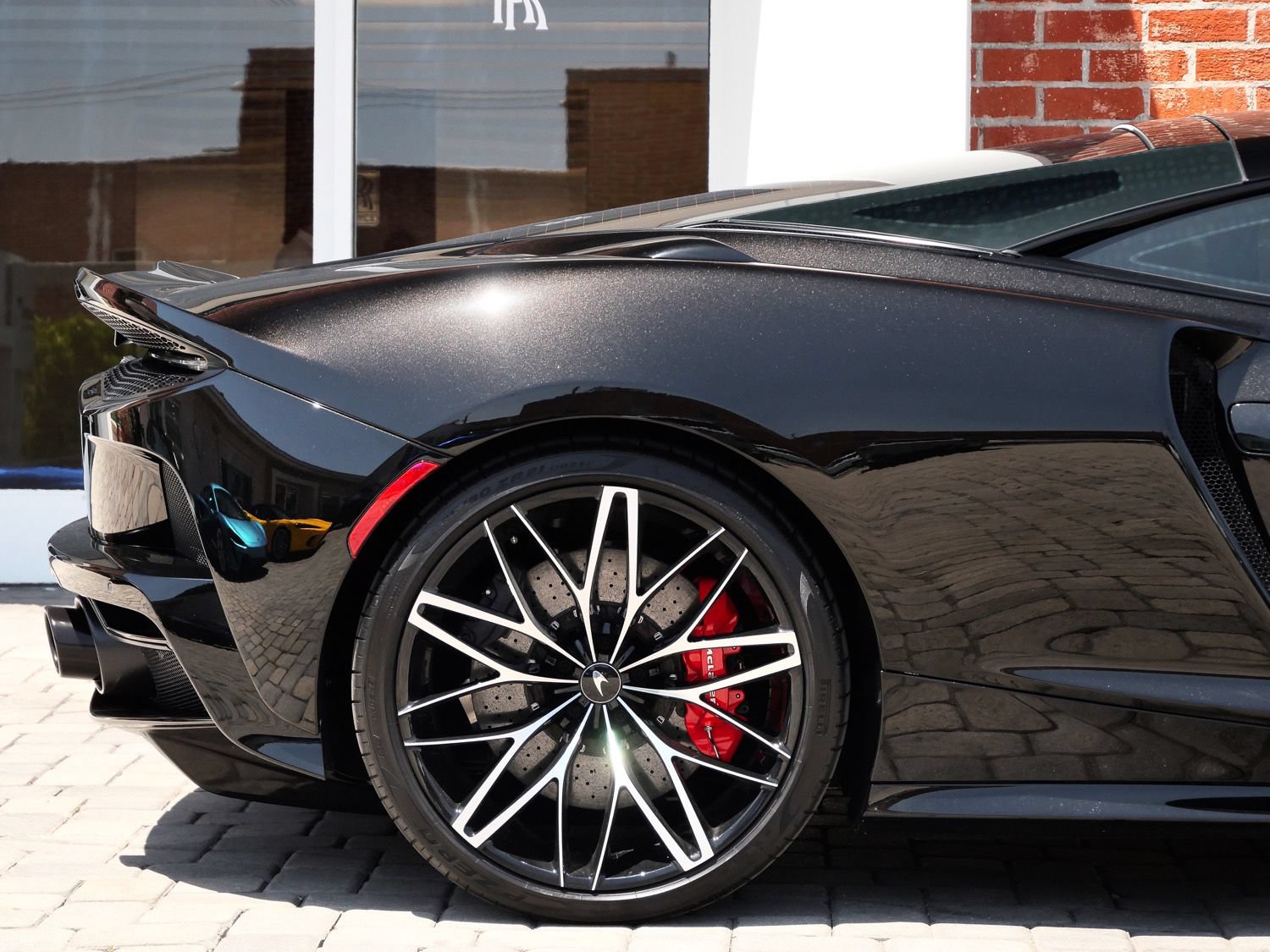 Used 2025 McLaren GTS RWD image 16