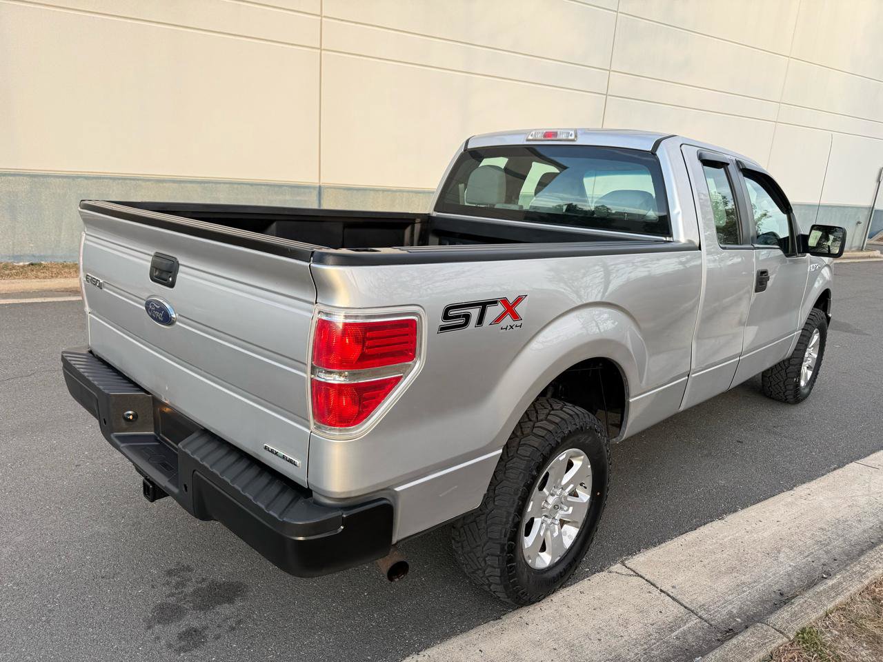 Used 2014 Ford F150 STX w/ Equipment Group 201A Mid image 4