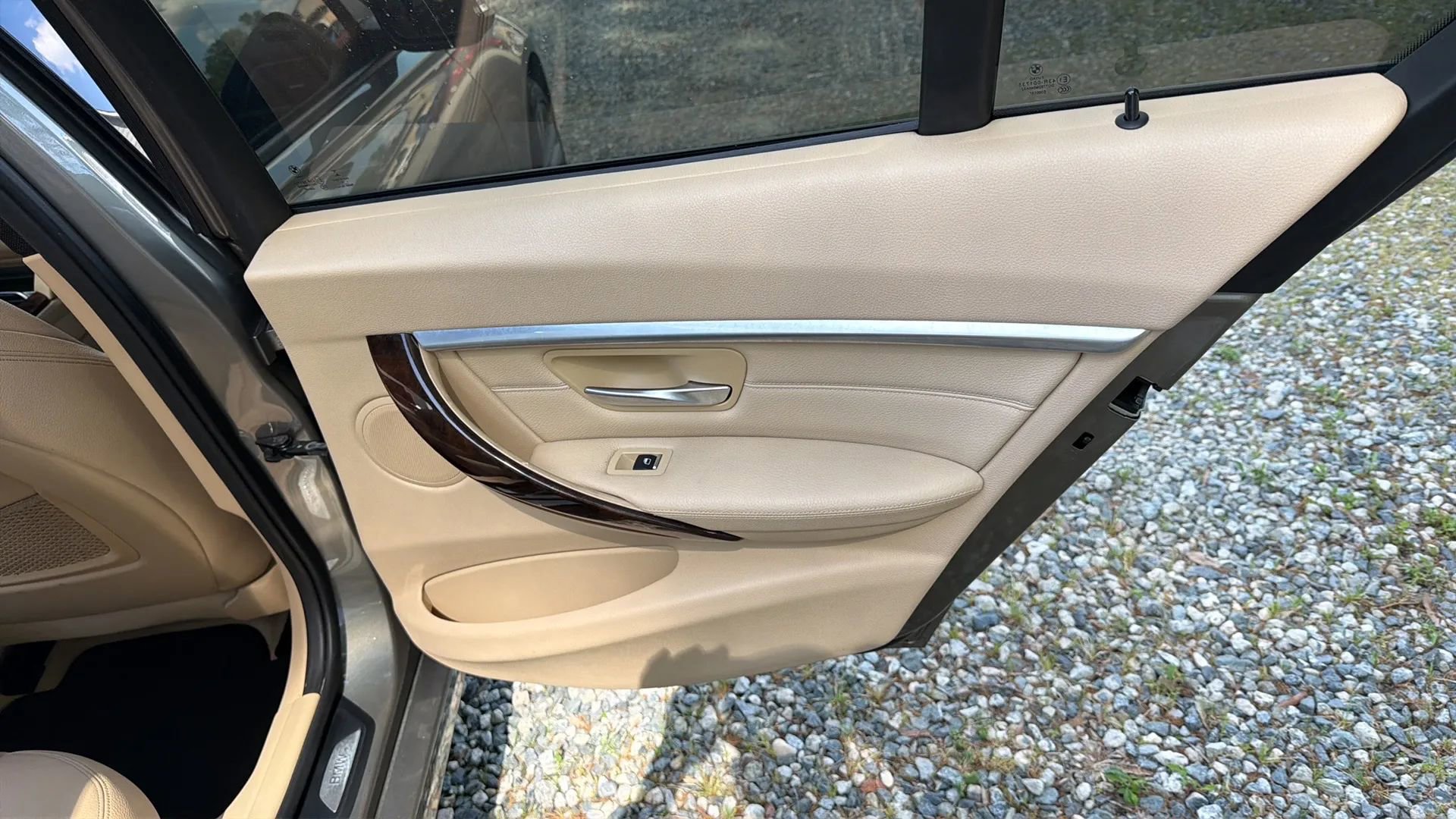 Used 2016 BMW 328i Sedan RWD image 30