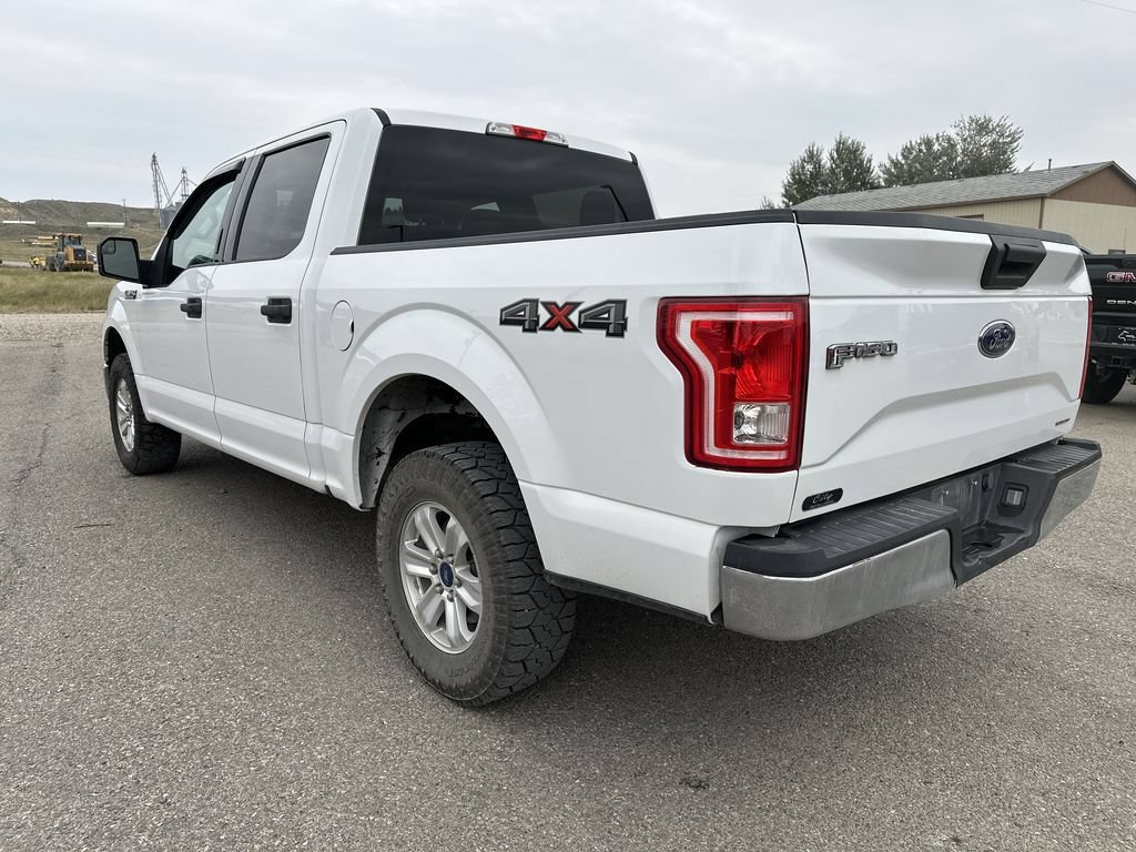 Used 2016 Ford F150 XLT AWD/4WD image 16