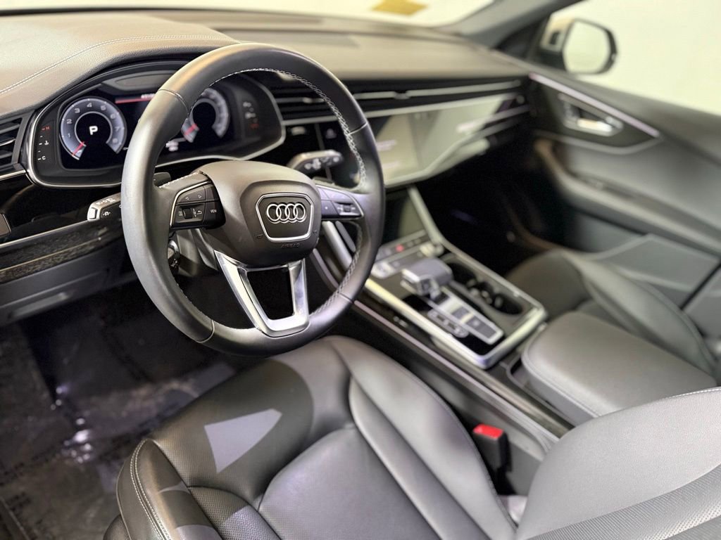 Used 2025 Audi Q8 Premium Plus image 18