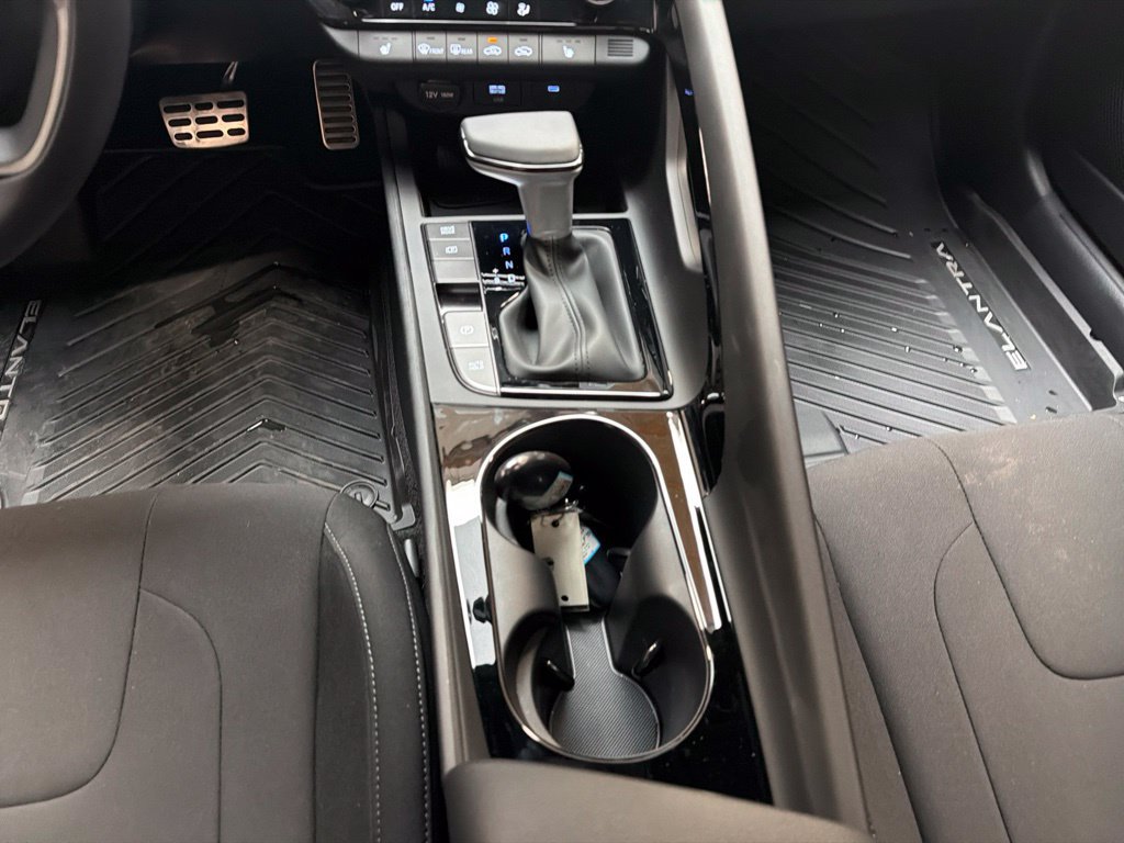 Certified 2026 Hyundai Elantra SEL Sport Premium FWD image 21