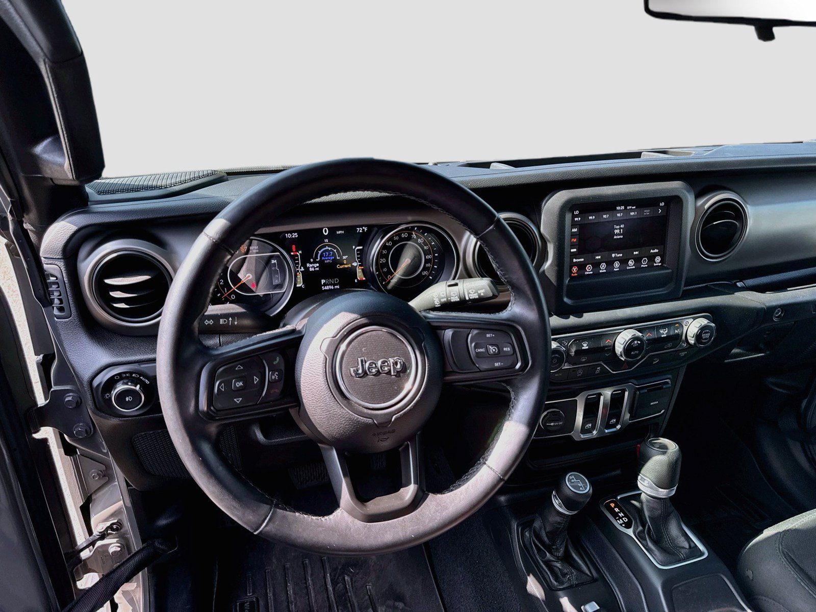 Used 2021 Jeep Wrangler Sport AWD/4WD image 13