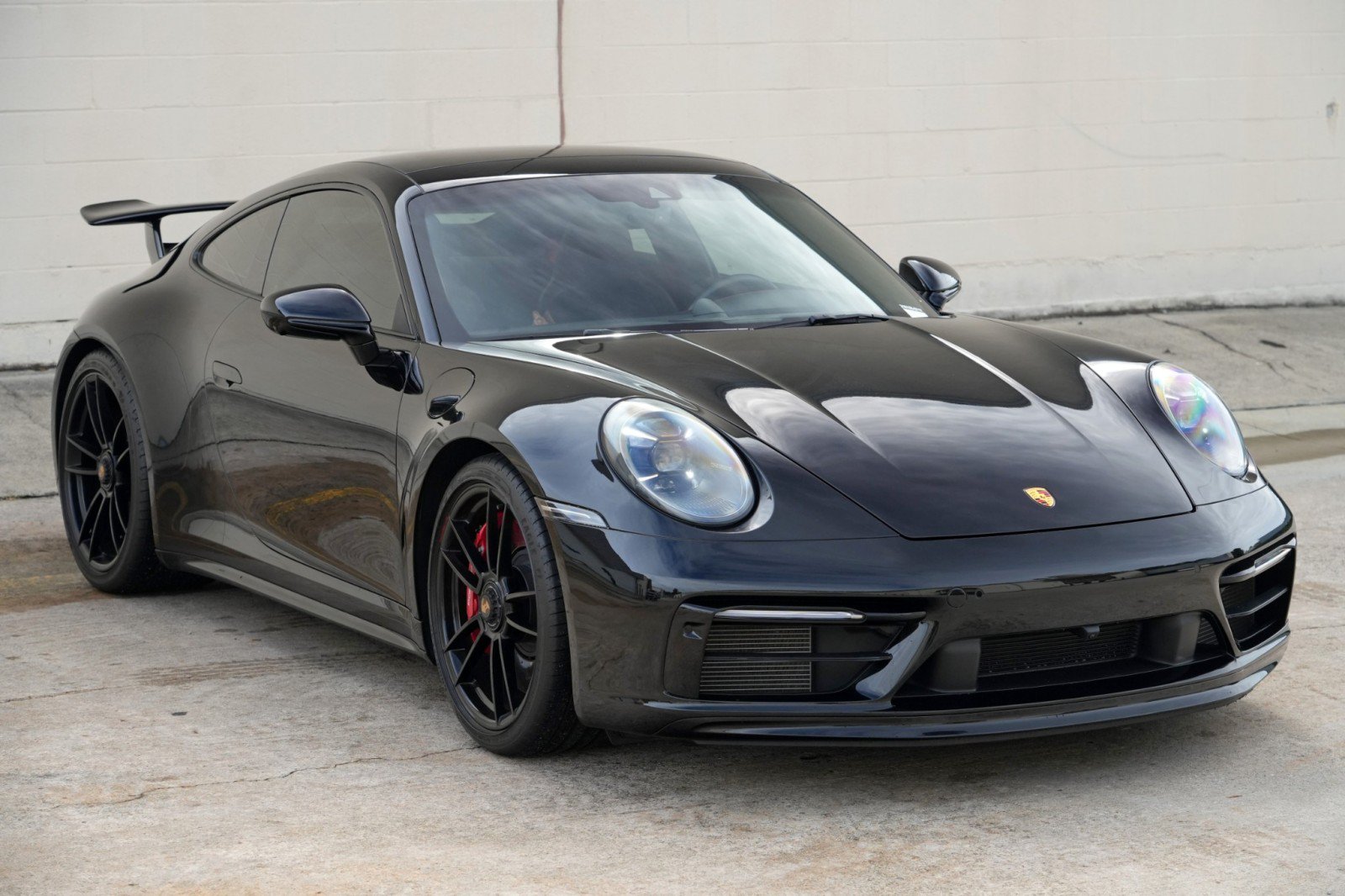 Used 2024 Porsche 911 Carrera GTS w/ Premium Package RWD image 55