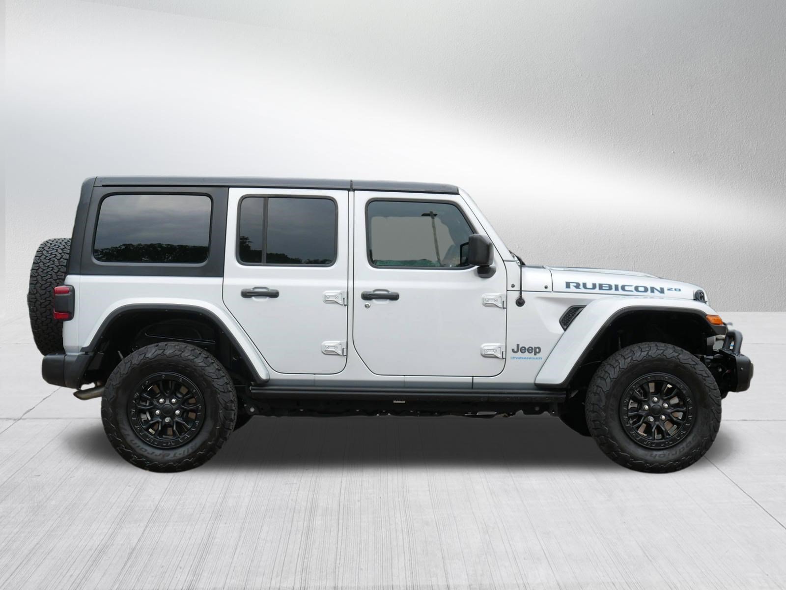Used 2023 Jeep Wrangler Unlimited Rubicon 4xe AWD/4WD image 8