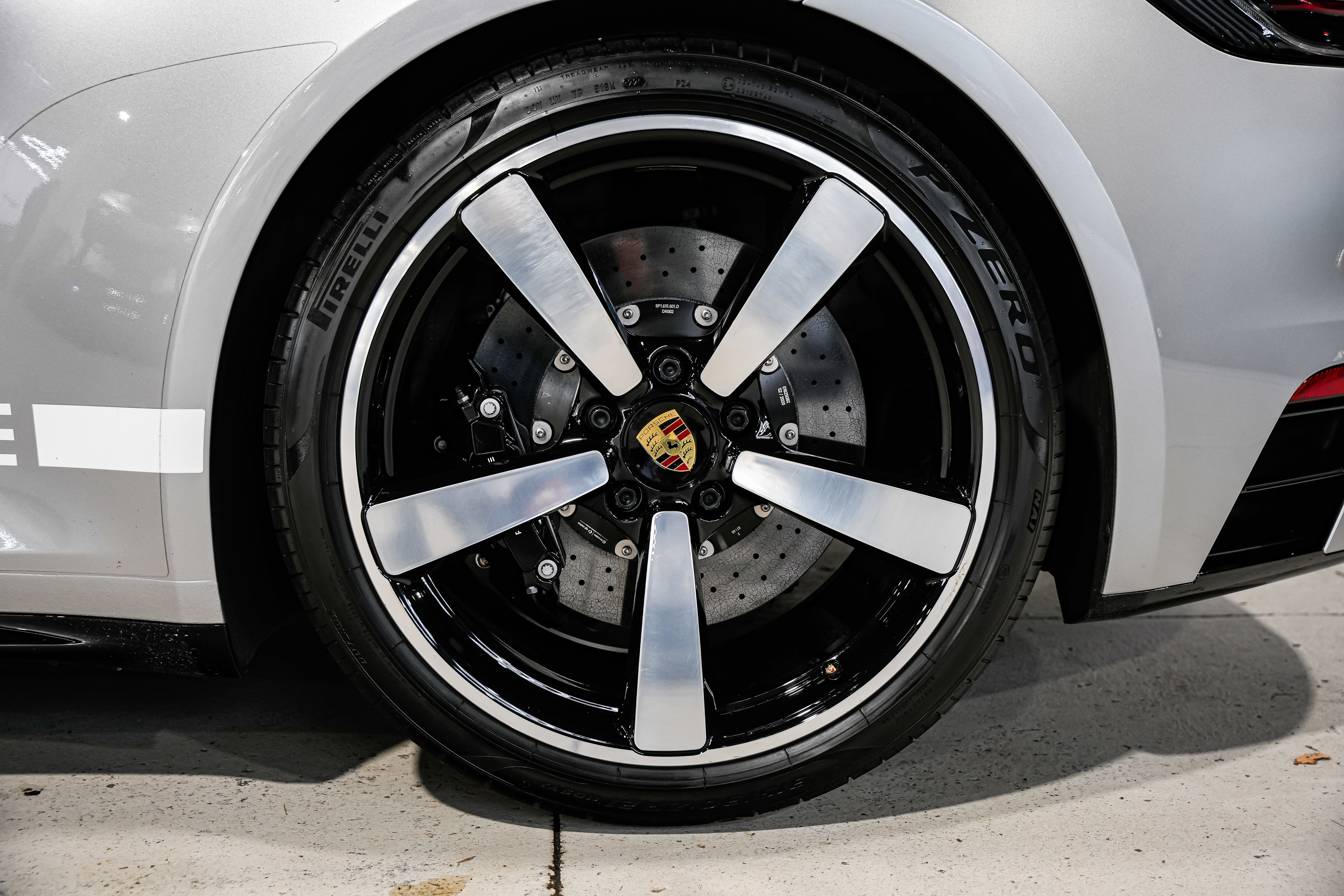 Used 2021 Porsche 911 Targa 4S Heritage Design image 59