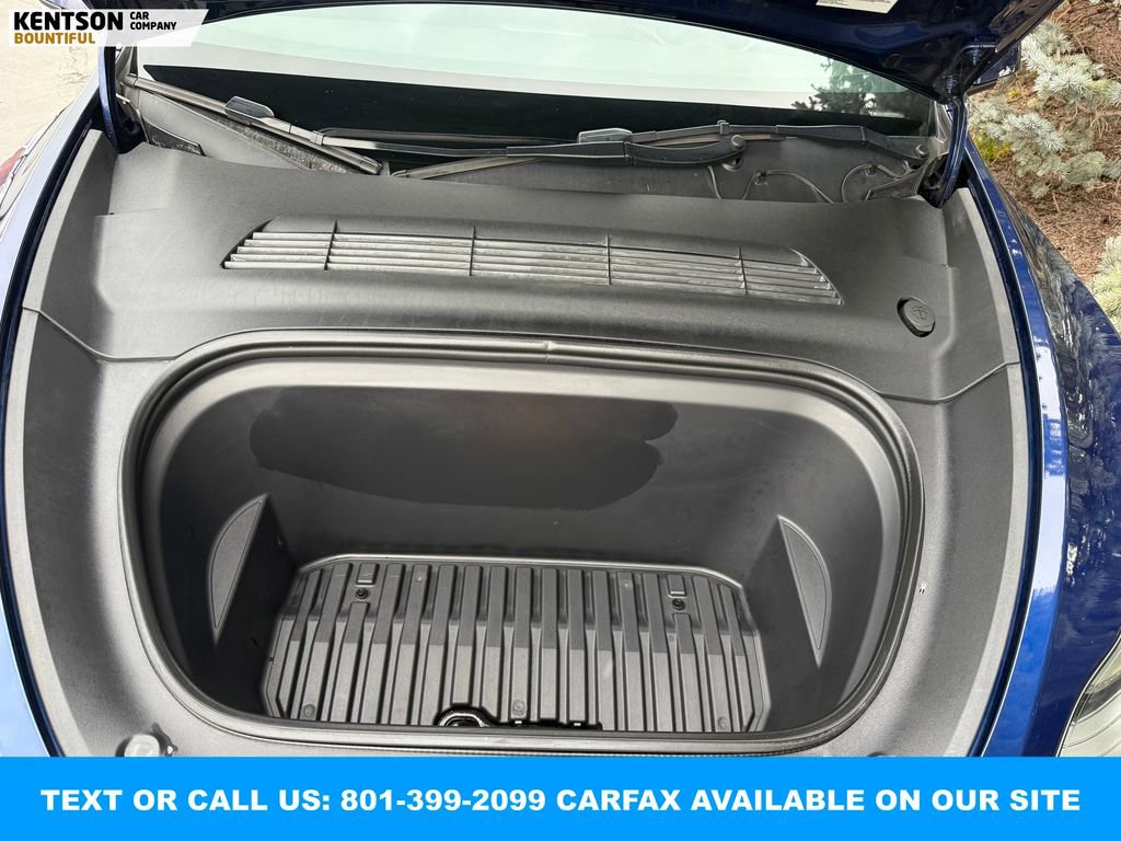 Used 2023 Tesla Model Y Long Range image 38