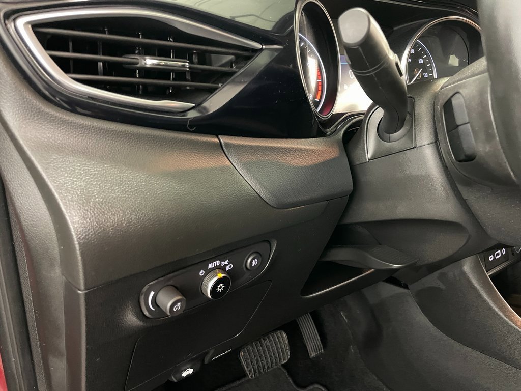 Certified 2021 Buick Encore GX Select w/ Sport Touring Package image 23