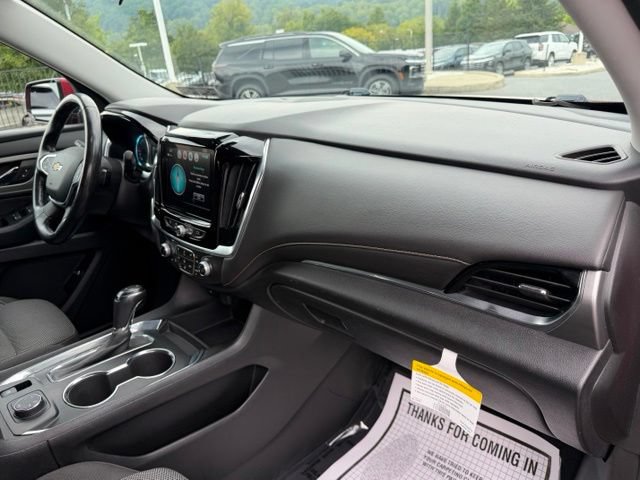 Used 2018 Chevrolet Traverse LT AWD/4WD image 41