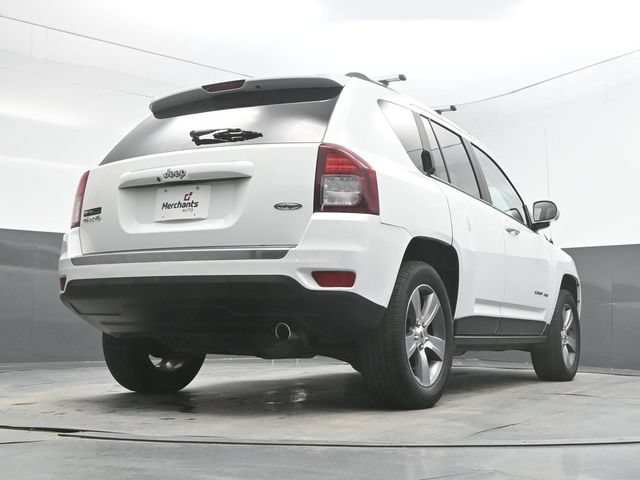 Used 2017 Jeep Compass High Altitude AWD/4WD image 34