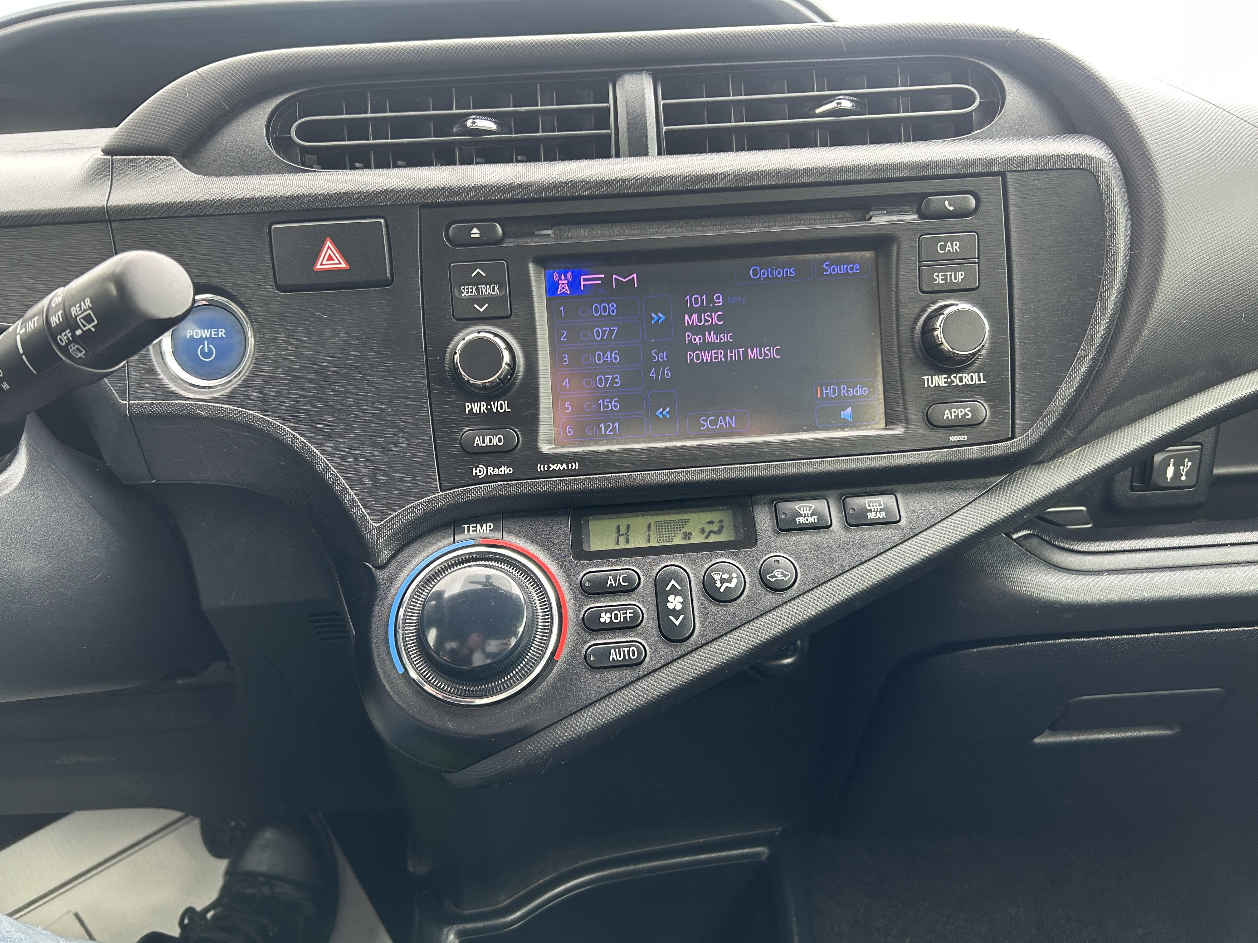 Used 2012 Toyota Prius C Four image 15