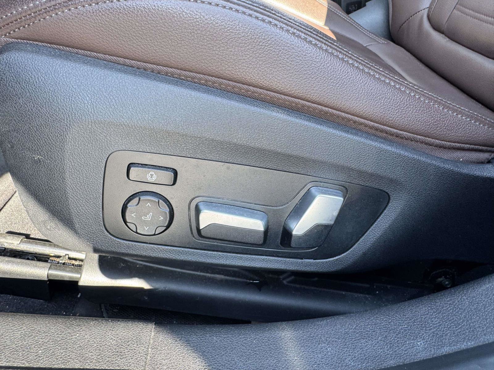 Used 2020 BMW M340i xDrive w/ Executive Package image 24