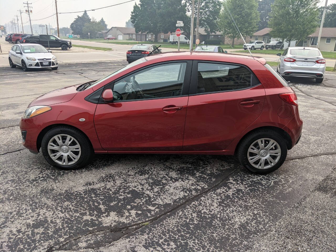 Used 2014 MAZDA MAZDA2 Sport FWD image 6