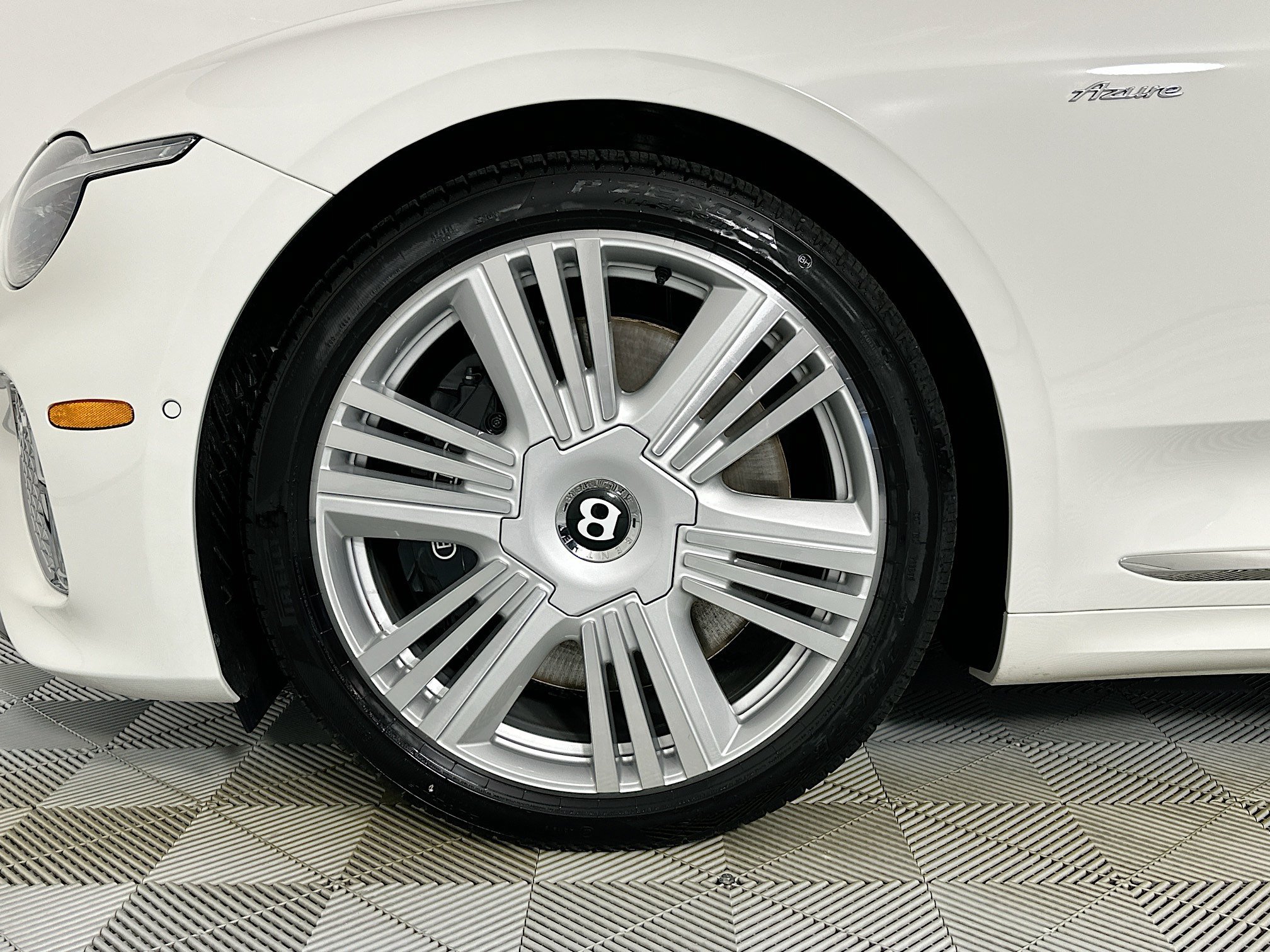 New 2026 Bentley Continental GT AWD/4WD image 9