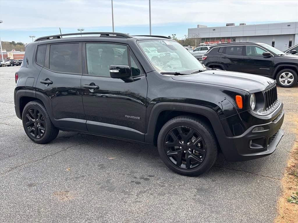 Used 2017 Jeep Renegade Altitude image 6