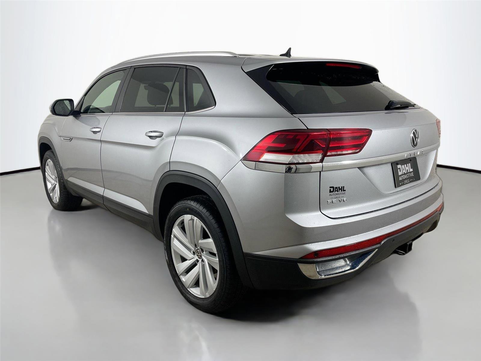 Used 2023 Volkswagen Atlas Cross Sport SE AWD/4WD image 10