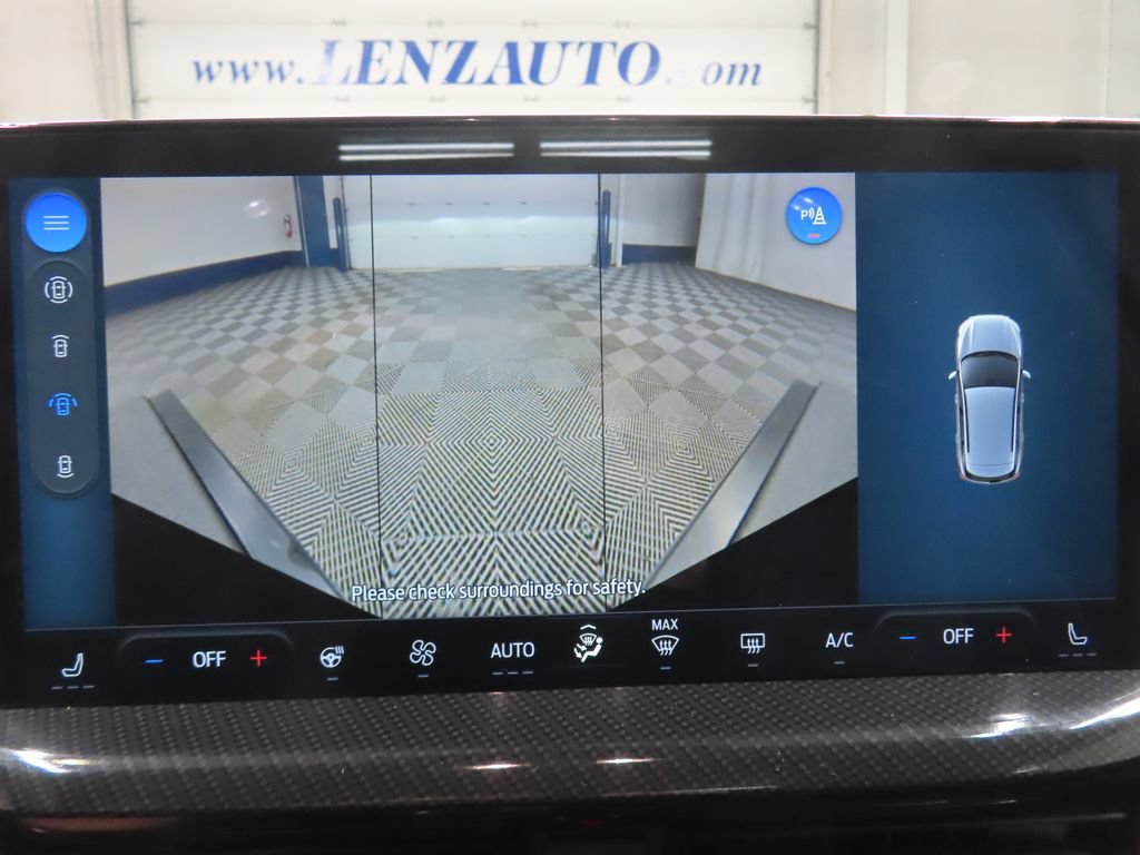 Used 2023 Ford Escape ST-Line Elite w/ Premium Technology Package AWD/4WD image 18